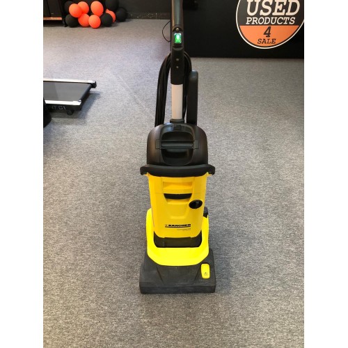 Masina de frecat-aspirat Karcher Commercial BR 30/4 C, Puterea motorului 820 W, Latime lucru perii 300 mm, Capacitate maxima de suprafata 200 m2/h, Galben
 Masina de frecat-aspirat Karcher Commercial BR 30/4 C, Puterea motorului 820 W, Latime lucru perii 300 mm, Capacitate maxima de suprafata 200 m2/h, Galben