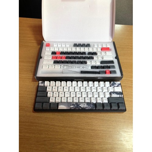Tastatura gaming mecanica HyperX Alloy Origins 60 RGB, switch Red - Linear, cablu USB-C detasabil, taste PBT double-shot, layout US, negru, MultiPlatform
