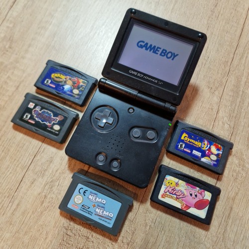 Consola Nintendo GameBoy Advance SP AGS-001, Black + 5x Joc Gameboy Advance
