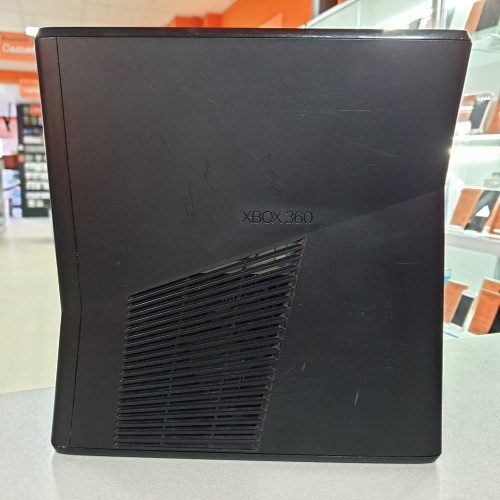 Consola Microsoft Xbox 360E 500 Gb - Fara Controller
