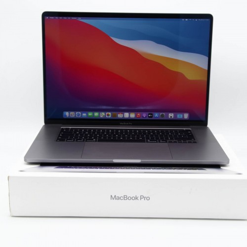 Apple MacBook PRO 16 2019, A2141, Display Retina 16 inch, Intel Core i7 6-Core 2.6 GHz, 16 Gb RAM 2667 MHz, SSD 500 Gb, AMD Radeon Pro 5300M 4 Gb, Touch Bar, Thunderbolt, Silver