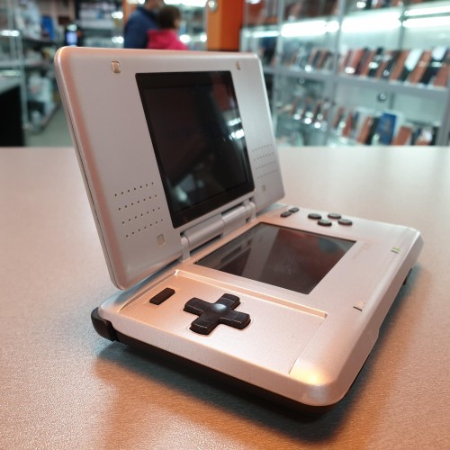 Consola Nintendo DS NTR-001, Silver Consola Nintendo DS NTR-001, Silver