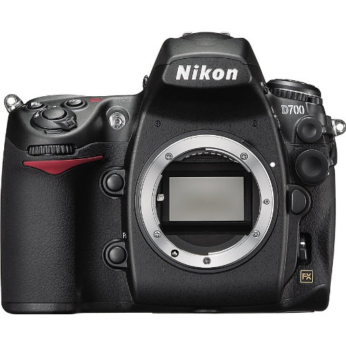 Aparat foto digital Nikon D700, CMOS Full Frame, 12.1 Mp, Display LCD 3 inch