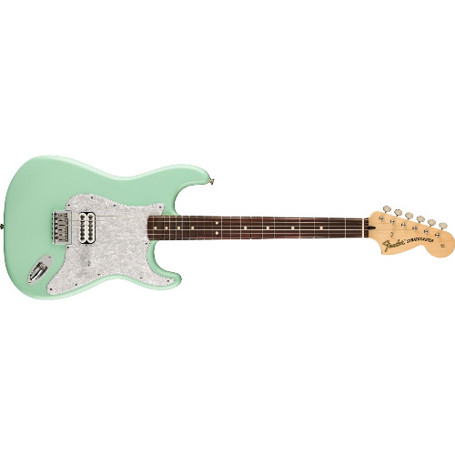 Chitara electrica Fender Tom DeLonge Stratocaster, 6 Corzi, Buton Volum, 21 Taste, Scala 647mm, Surf Green Chitara electrica Fender Tom DeLonge Stratocaster, 6 Corzi, Buton Volum, 21 Taste, Scala 647mm, Surf Green