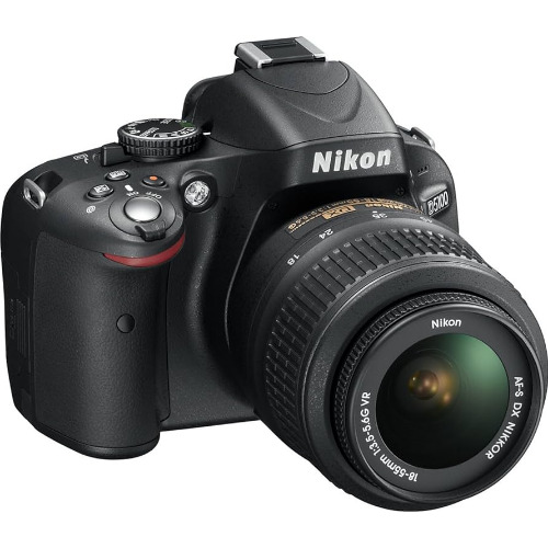 Aparat foto Nikon D5100 + Obiectiv DX AF-S 18-55mm 1:3.5-5.6G VR Aparat foto Nikon D5100 + Obiectiv DX AF-S 18-55mm 1:3.5-5.6G VR