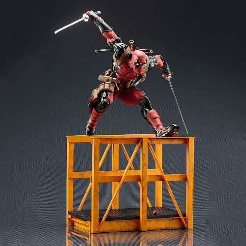 Figurina Marvel Super Deadpool 2017 Pre-Painted PVC Statue by Kotobukiya, Scale 1/6
