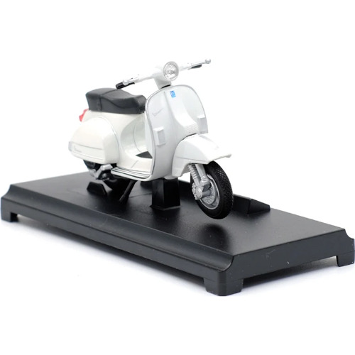 Macheta moto Welly 1:18 2016 Vespa PX, Alb Macheta moto Welly 1:18 2016 Vespa PX, Alb