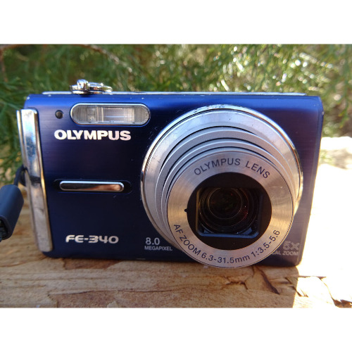 Camera Digitala Olympus FE-340, 8Mpx, 5x Zoom, 2.7 LCD, Albastru
