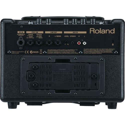 Amplificator Chitara Acustica Roland AC-33, Stereo, 30W, Canale Pentru Chitara si Microfon/Linie, Efecte Digitale (chorus si reverb/ambience) si functie anti-feedback, Negru
